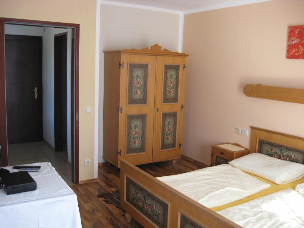 סנט גאורגן אים אטרגאו Gasthof Pension Steinberger מראה חיצוני תמונה